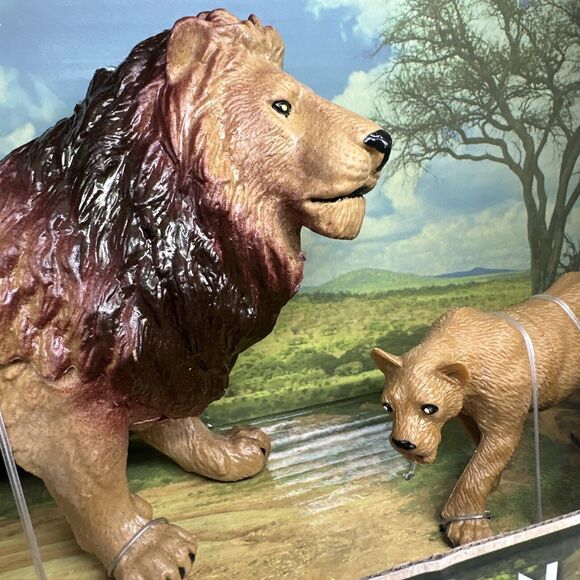 Dr Gabby Safari Adventure Lion  2 Piece Toy Set Panthera Leo - Picture 5 of 14